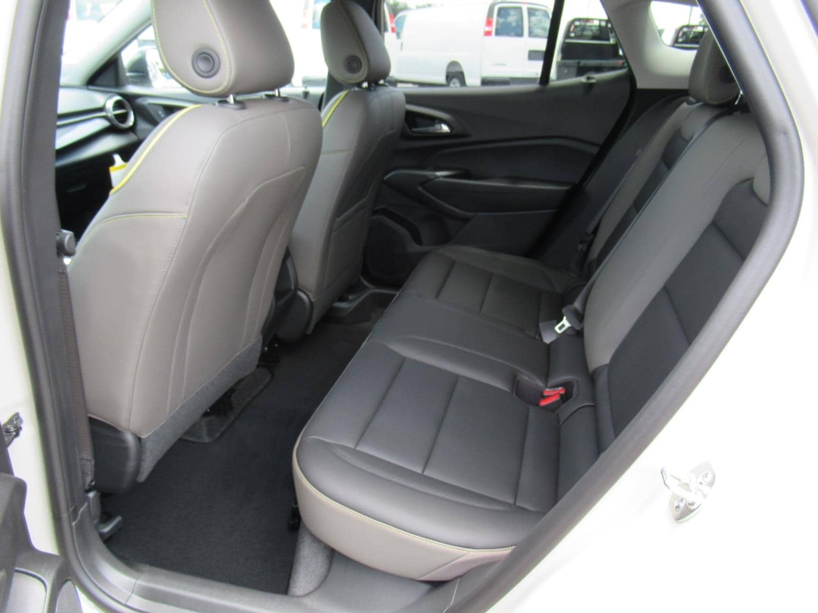 2026 Chevrolet Trax Activ - Photo 30