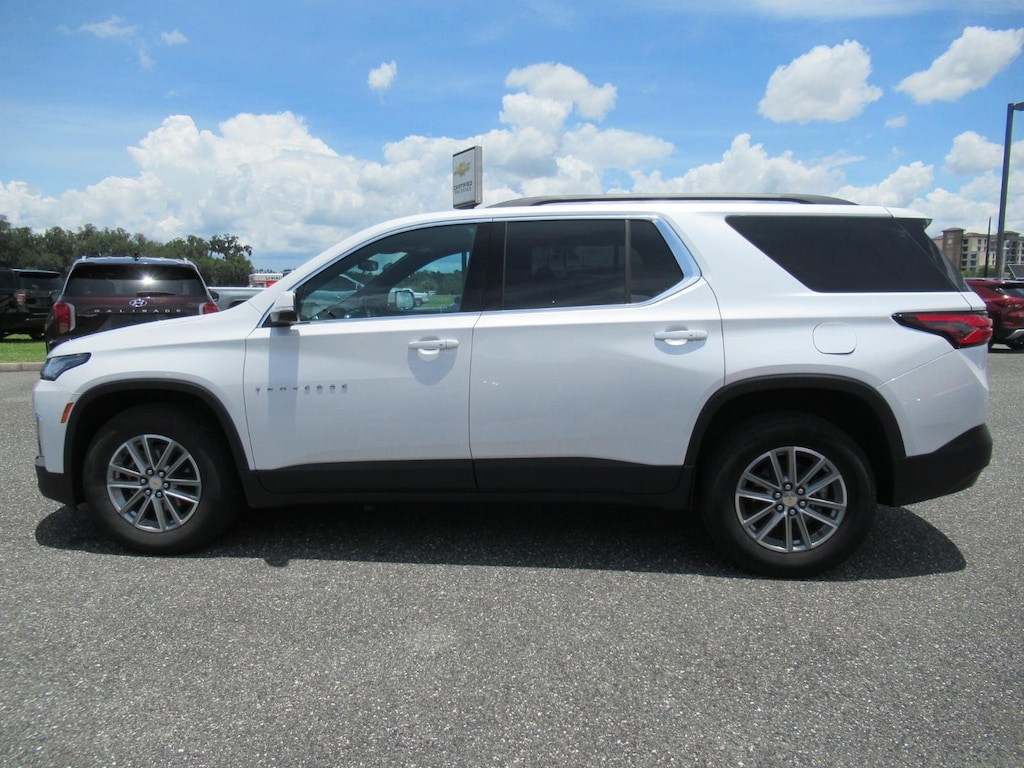 Used 2023 Chevrolet Traverse LT Cloth w/1LT SUV