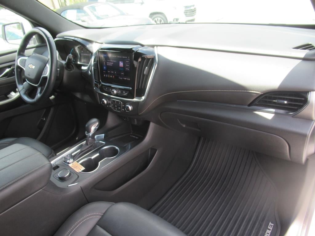 2023 Chevrolet Traverse 3LT - Photo 11
