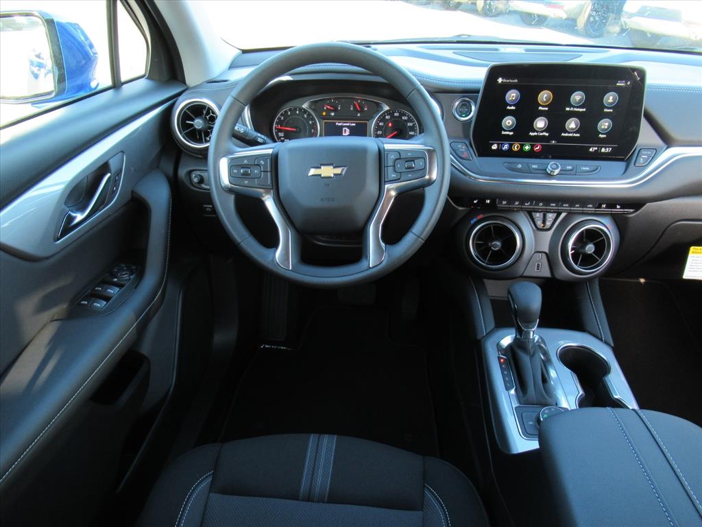 2025 Chevrolet Blazer 2LT - Photo 11
