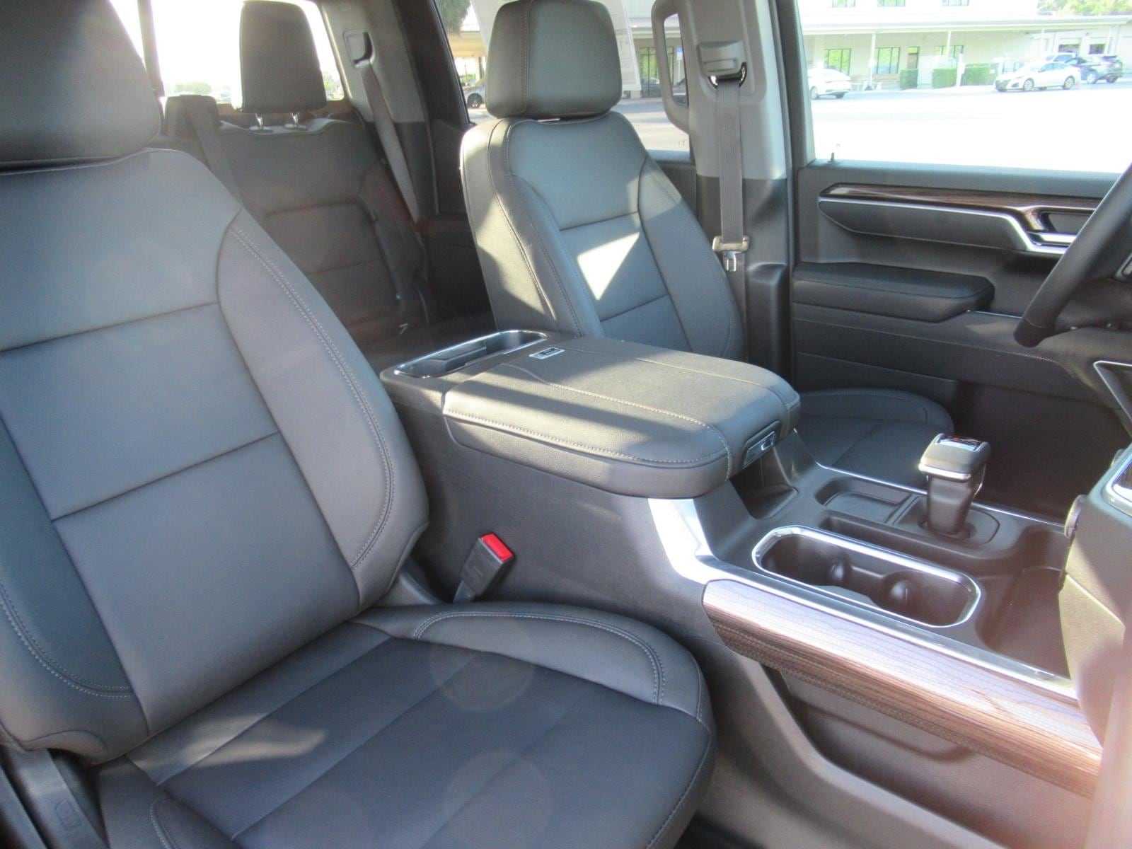2026 Chevrolet Silverado 1500 RST - Photo 9