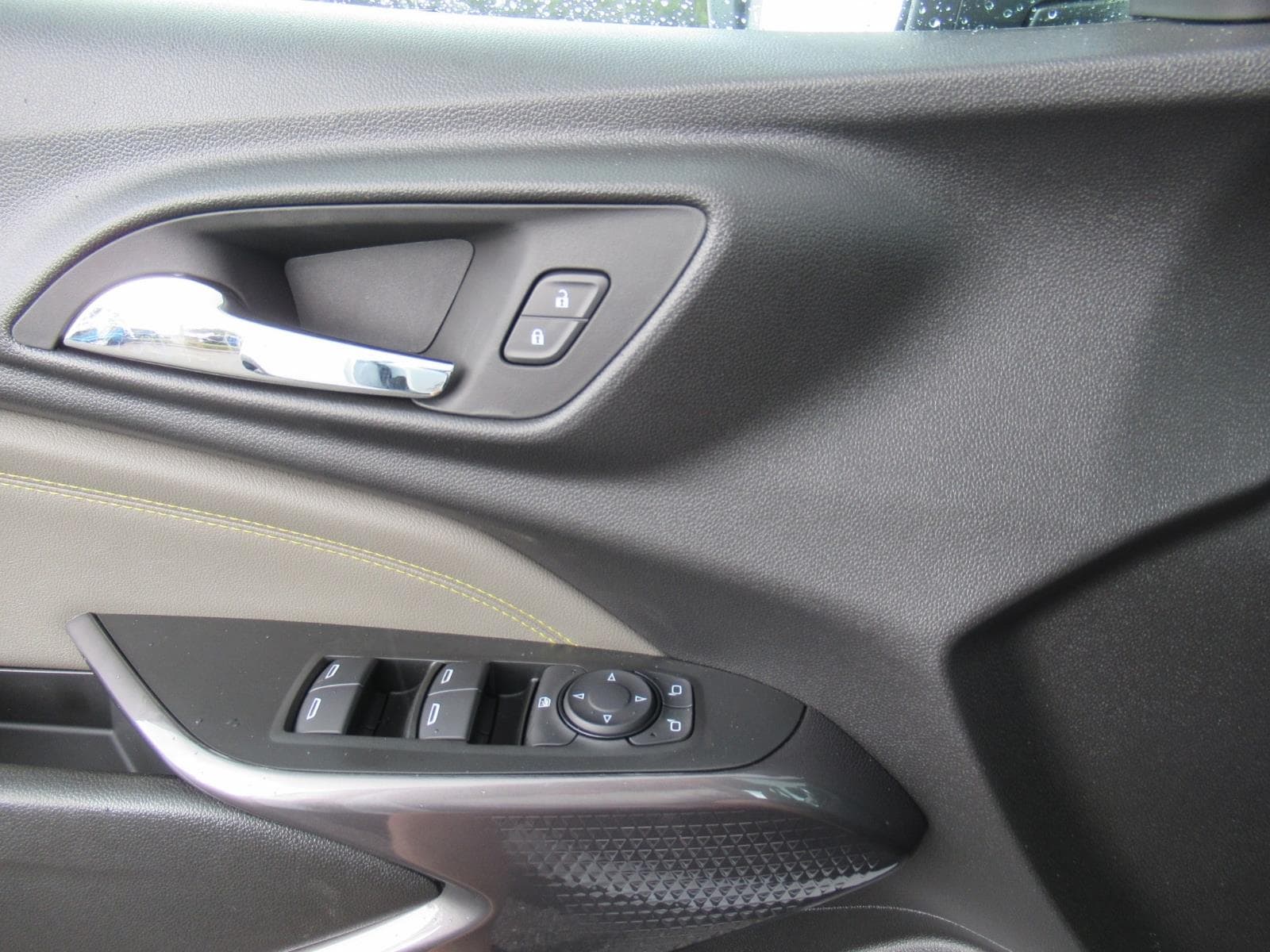 2026 Chevrolet Trax Activ - Photo 27