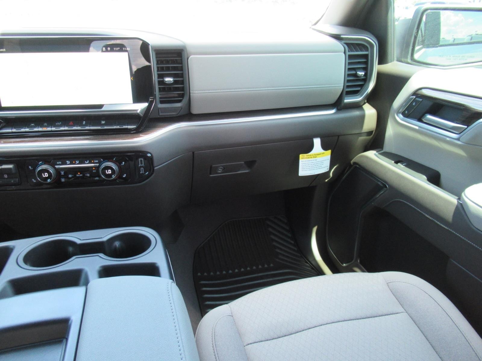 2026 Chevrolet Silverado 1500 LT - Photo 15