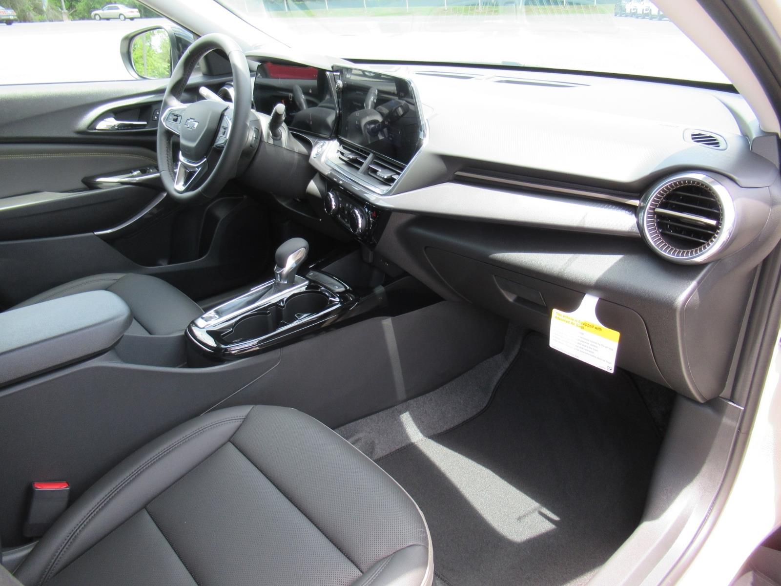 2026 Chevrolet Trax Activ - Photo 11