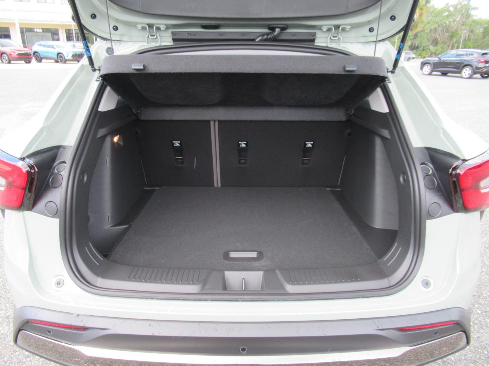 2026 Chevrolet Trax Activ - Photo 33