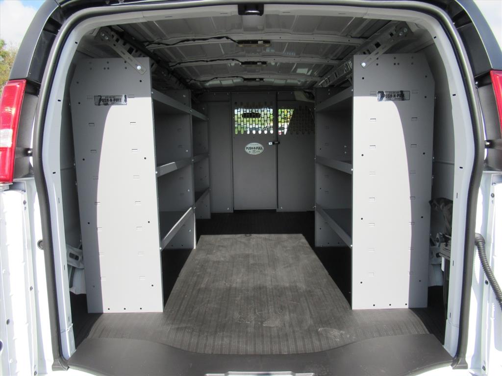 2026 Chevrolet Express Cargo Work Van - Photo 20