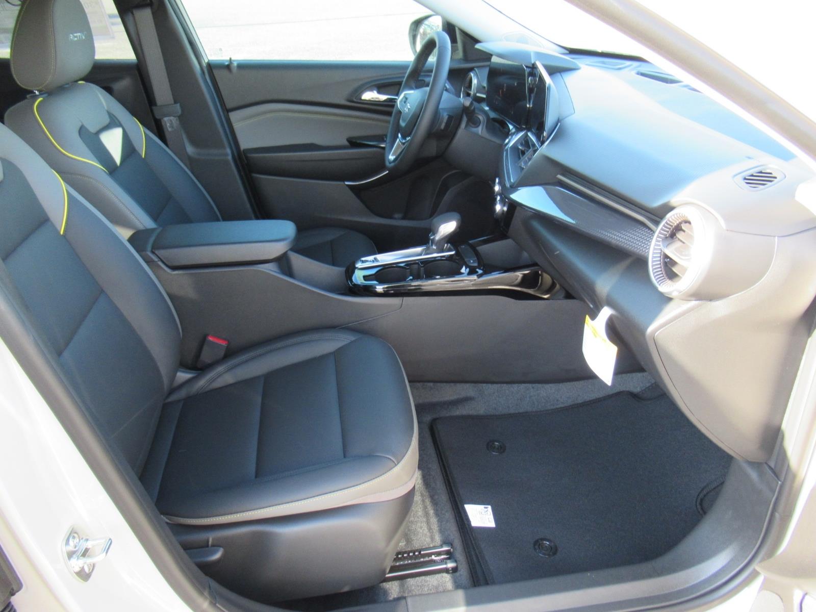 2026 Chevrolet Trax Activ - Photo 10