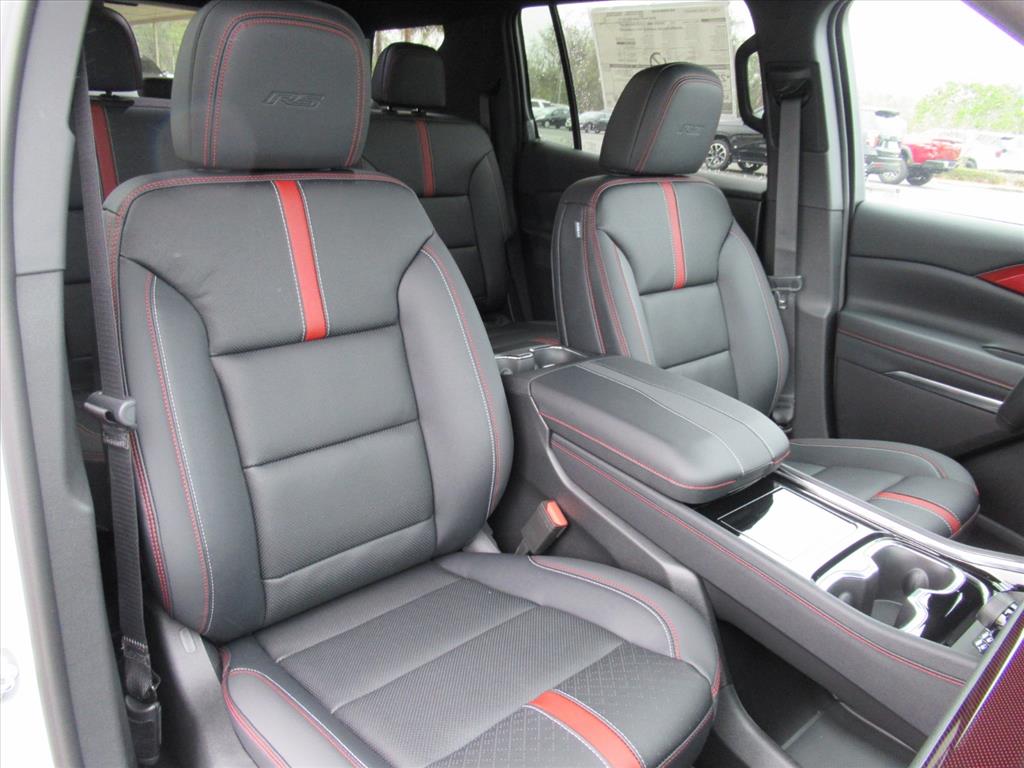 2026 Chevrolet Traverse RS - Photo 8