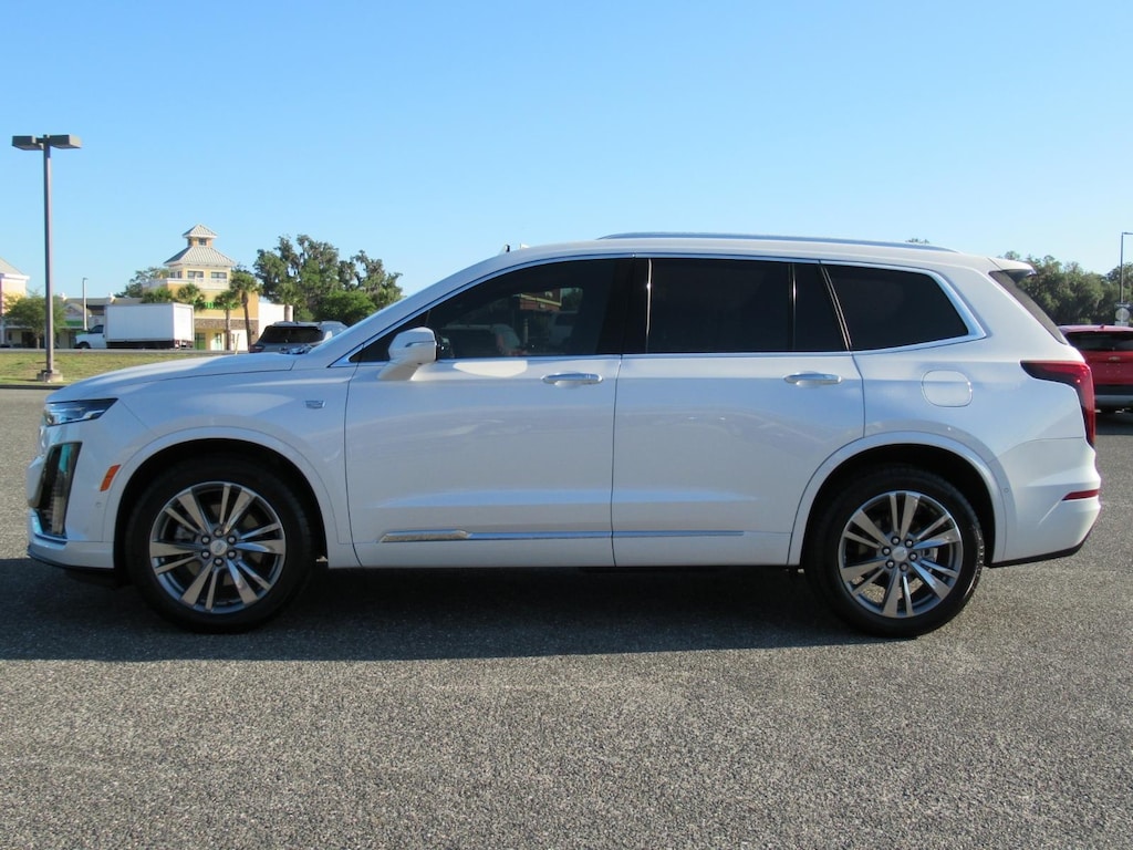 Used 2025 CADILLAC XT6 Premium Luxury SUV