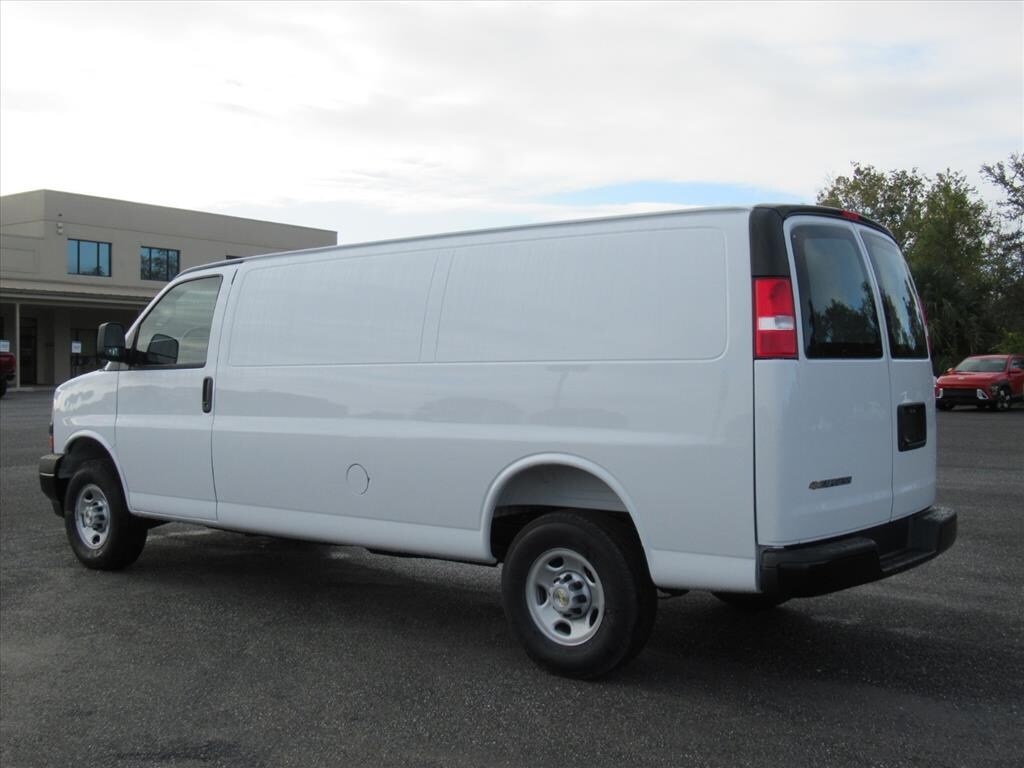 New 2025 Chevrolet Express Cargo 3500 WT Van
