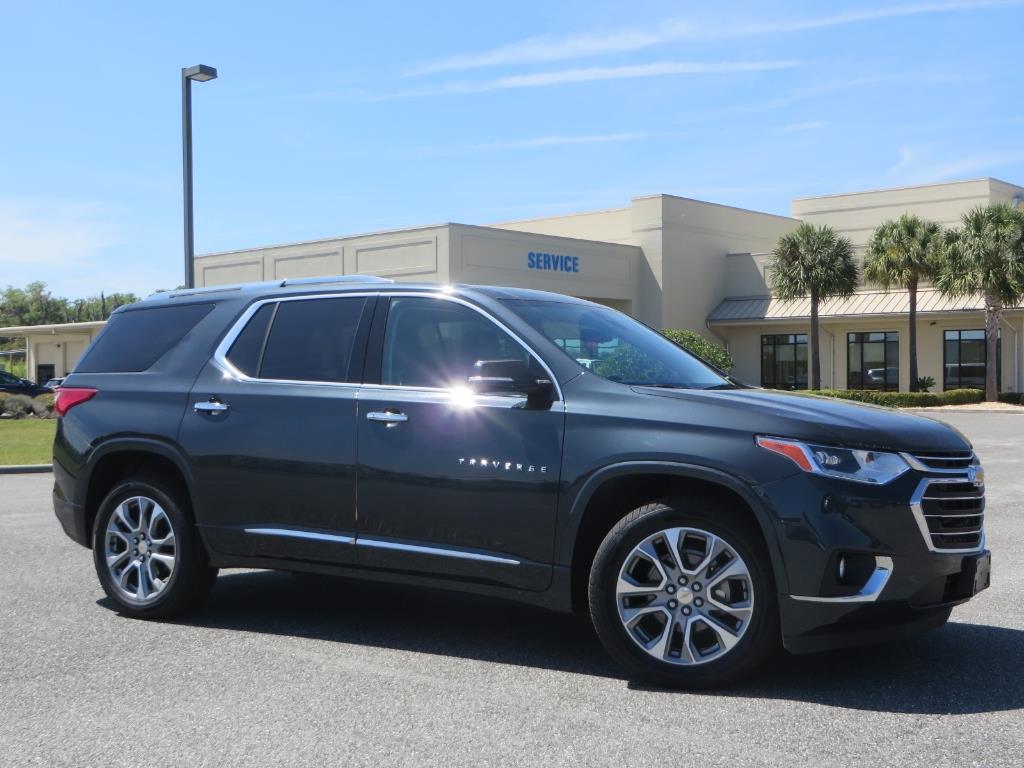 Used 2020 Chevrolet Traverse Premier with VIN 1GNERKKW2LJ122213 for sale in Wildwood, FL