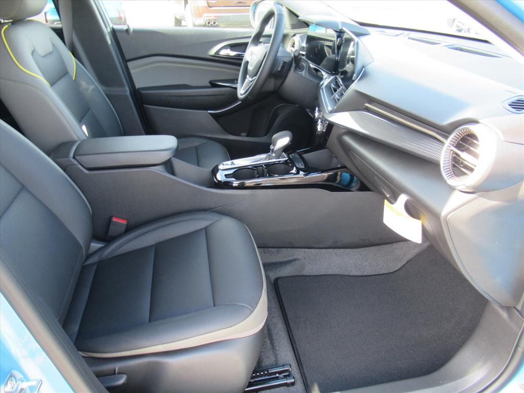 2026 Chevrolet Trax Activ - Photo 9