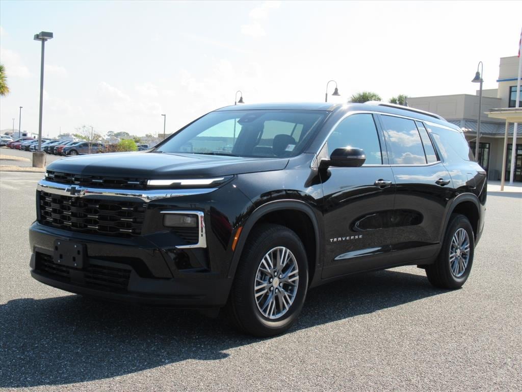 New 2025 Chevrolet Traverse LT SUV