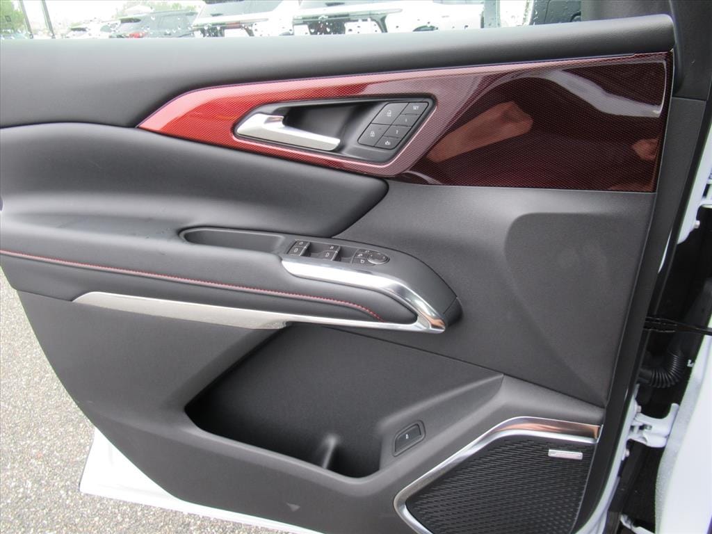 2026 Chevrolet Traverse RS - Photo 18