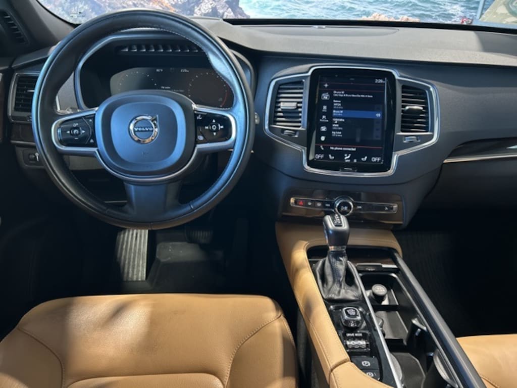Certified 2019 Volvo XC90 T6 Momentum SUV
