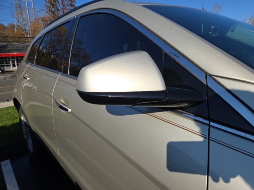 Used 2015 CADILLAC SRX Base SUV