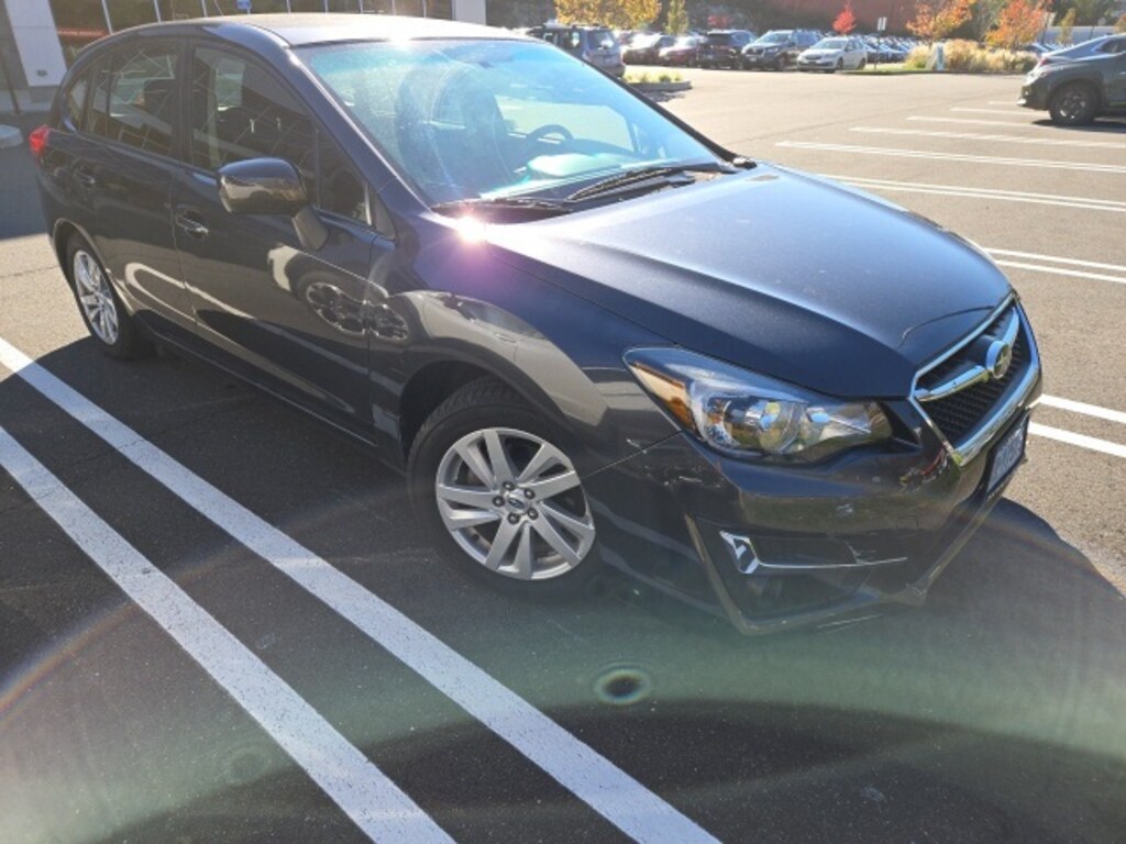 Used 2016 Subaru Impreza 2.0i Premium 5-door