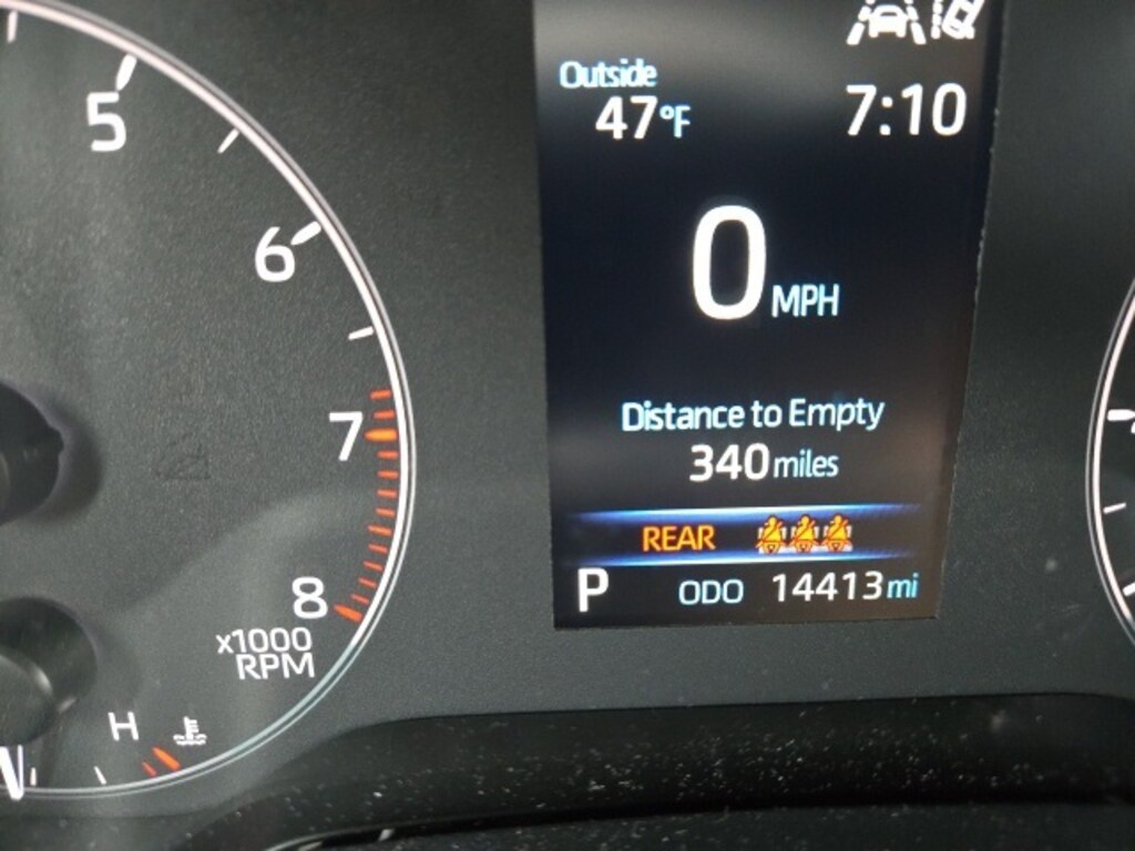 Used 2024 Toyota Corolla Cross LE SUV