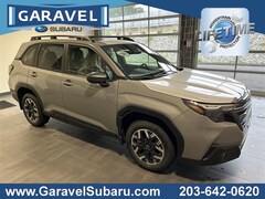 2025 Subaru Forester Premium SUV