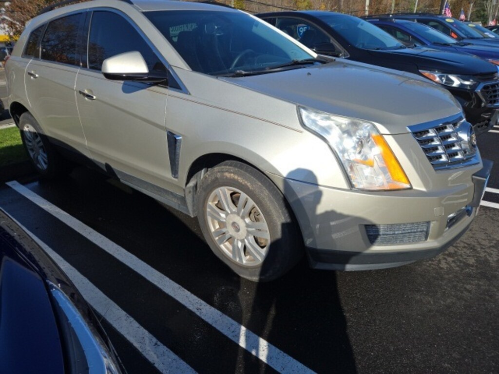 Used 2015 CADILLAC SRX Base SUV