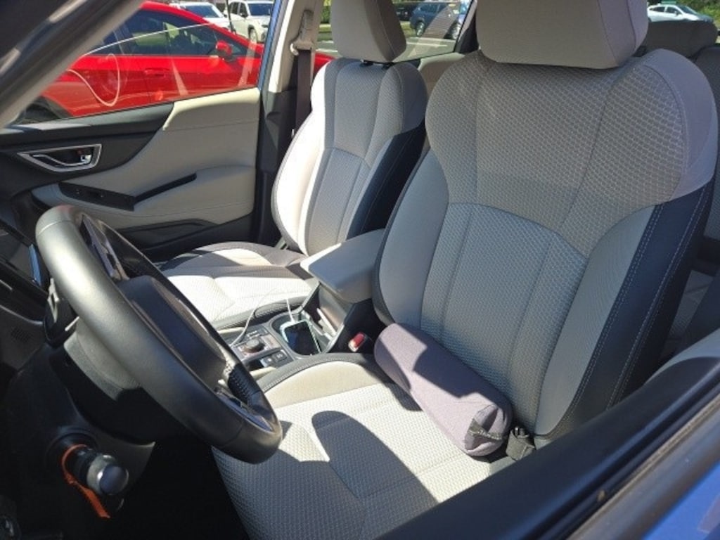 Used 2023 Subaru Forester Premium SUV