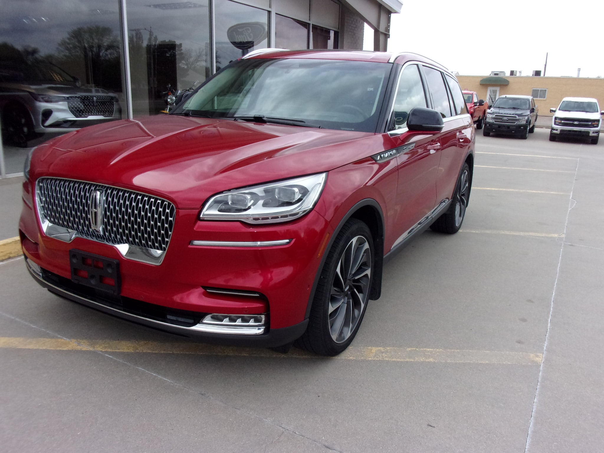 Used 2020 Lincoln Aviator Reserve with VIN 5LM5J7XCXLGL23164 for sale in Colby, KS