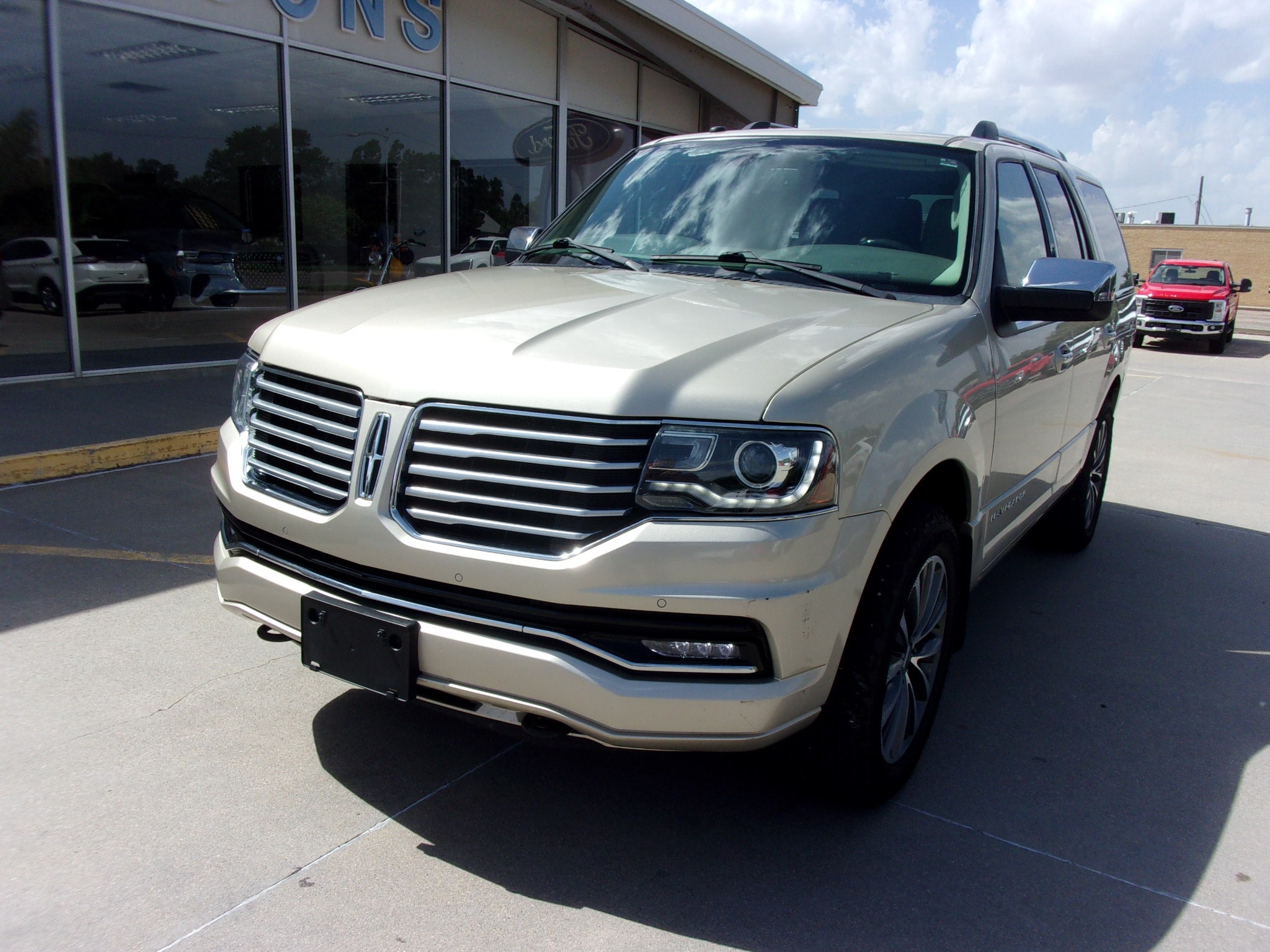 Used 2017 Lincoln Navigator Select with VIN 5LMJJ2JT3HEL03710 for sale in Colby, KS