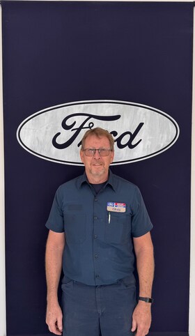 Staff member Chris Kraft from ID_b3c5598f2da3