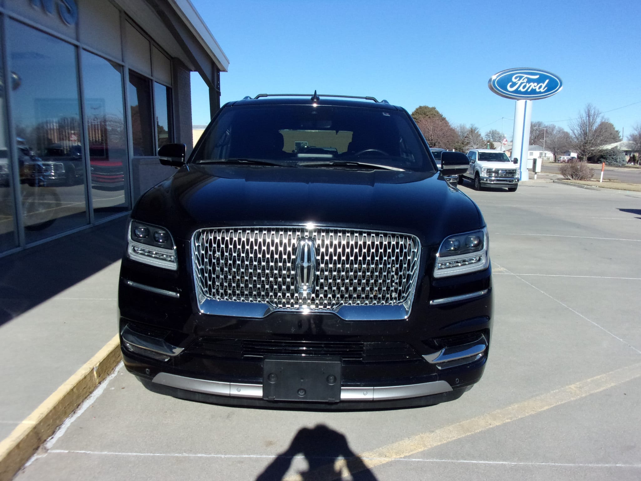 Used 2019 Lincoln Navigator Reserve with VIN 5LMJJ2LT8KEL01617 for sale in Colby, KS