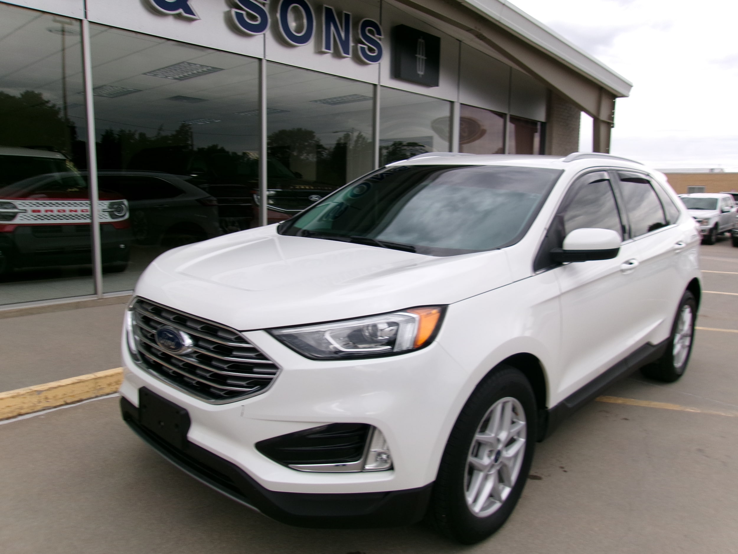 Used 2021 Ford Edge SEL with VIN 2FMPK3J98MBA57456 for sale in Colby, KS