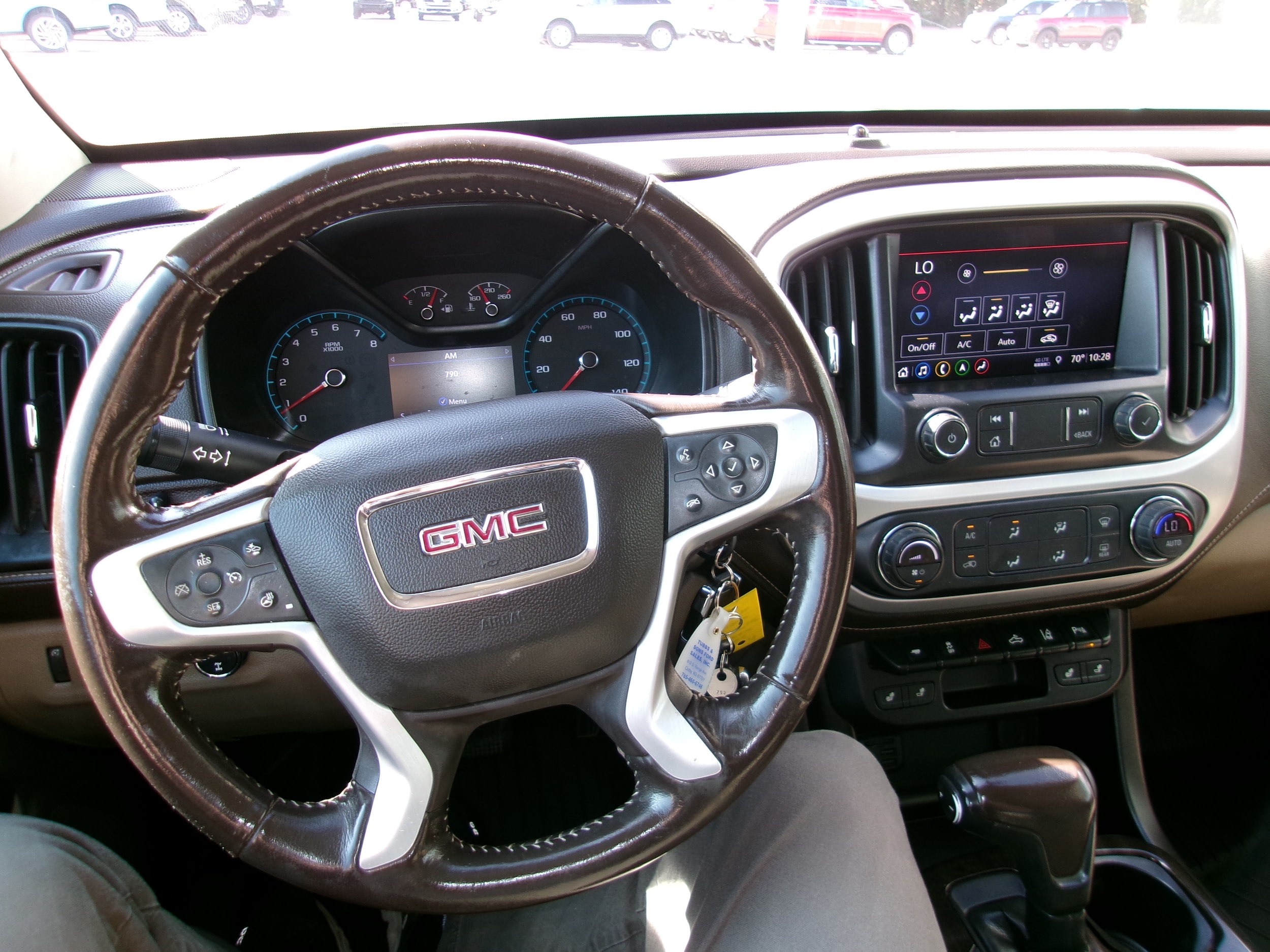 Photo 11