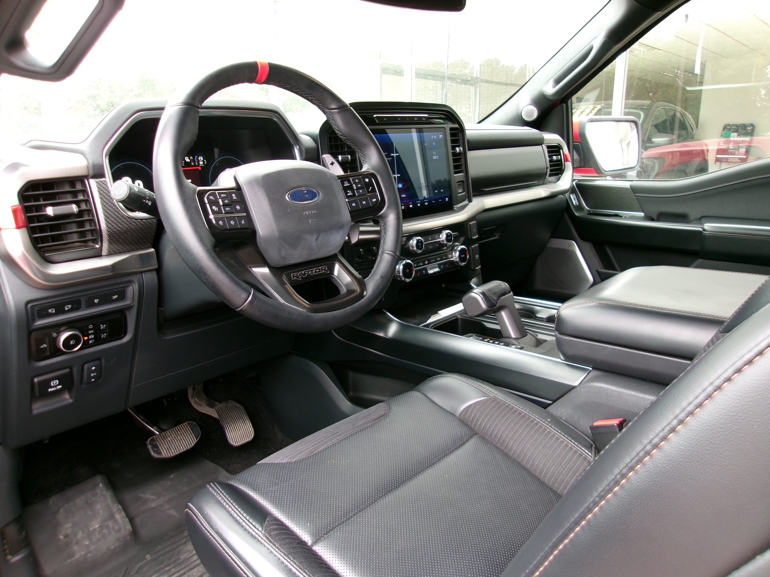 2023 Ford F-150 Raptor - Photo 10