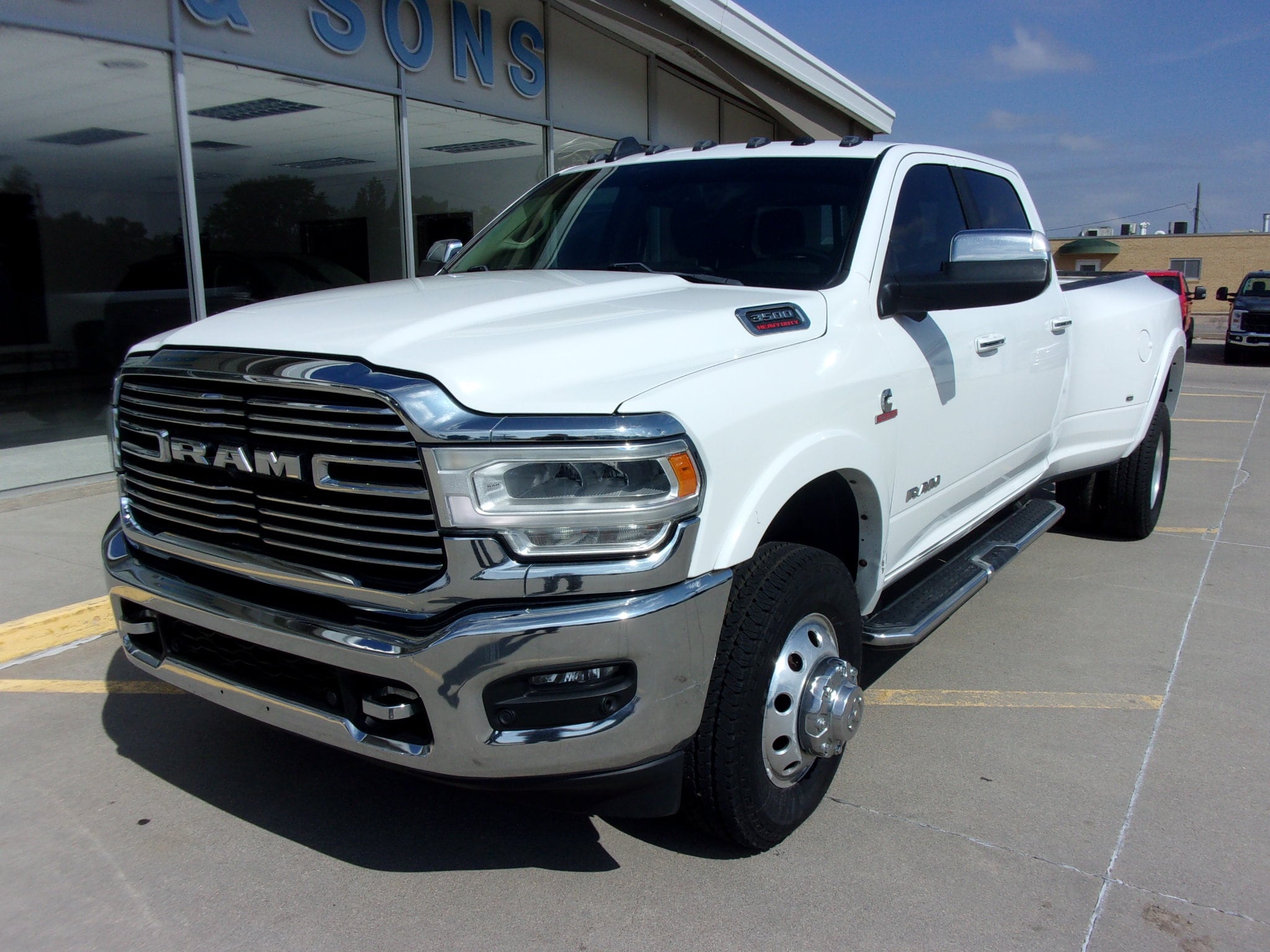 Used 2021 RAM Ram 3500 Pickup Laramie with VIN 3C63RRJL6MG570593 for sale in Colby, KS