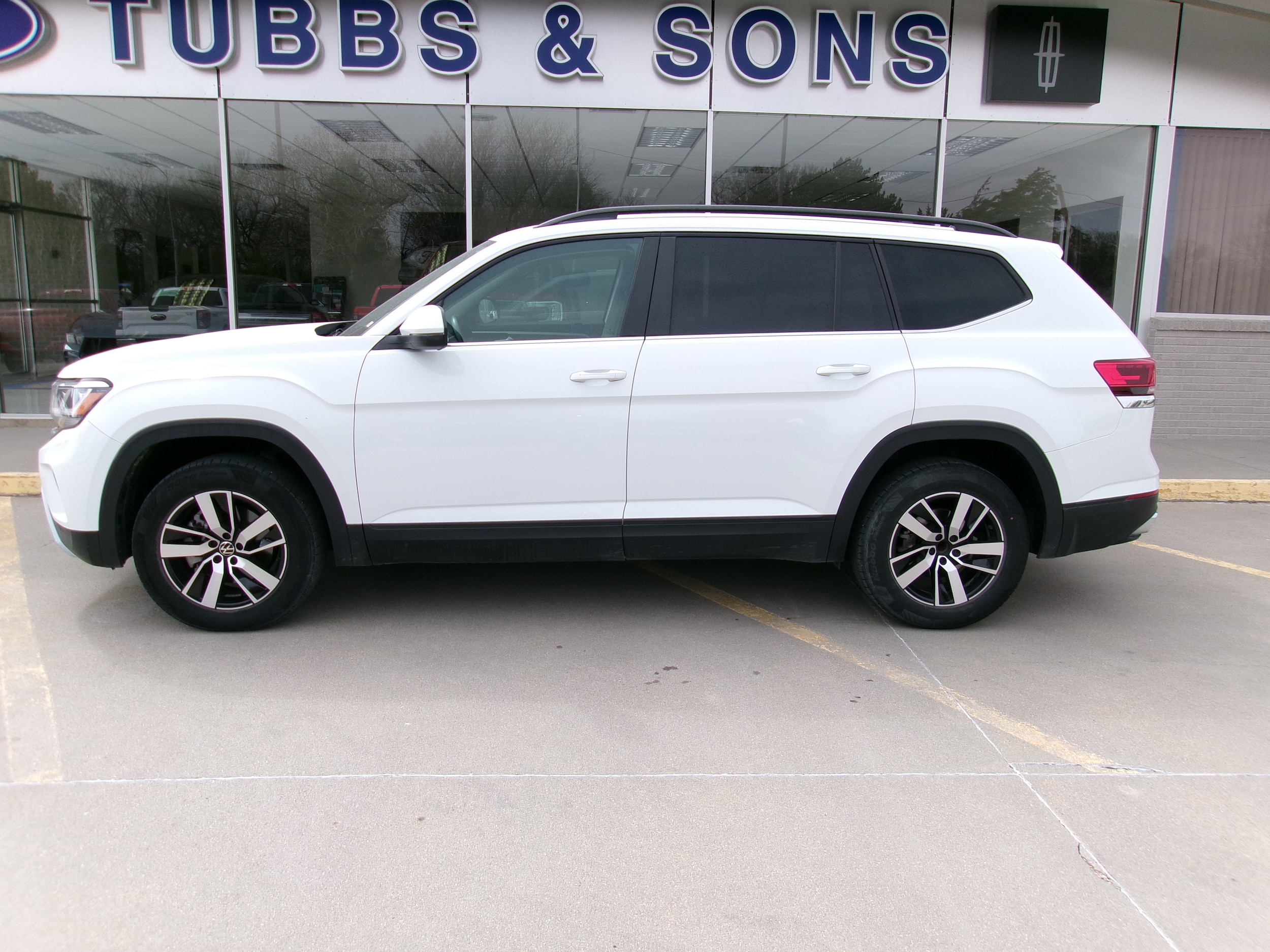 2022 Volkswagen Atlas SE