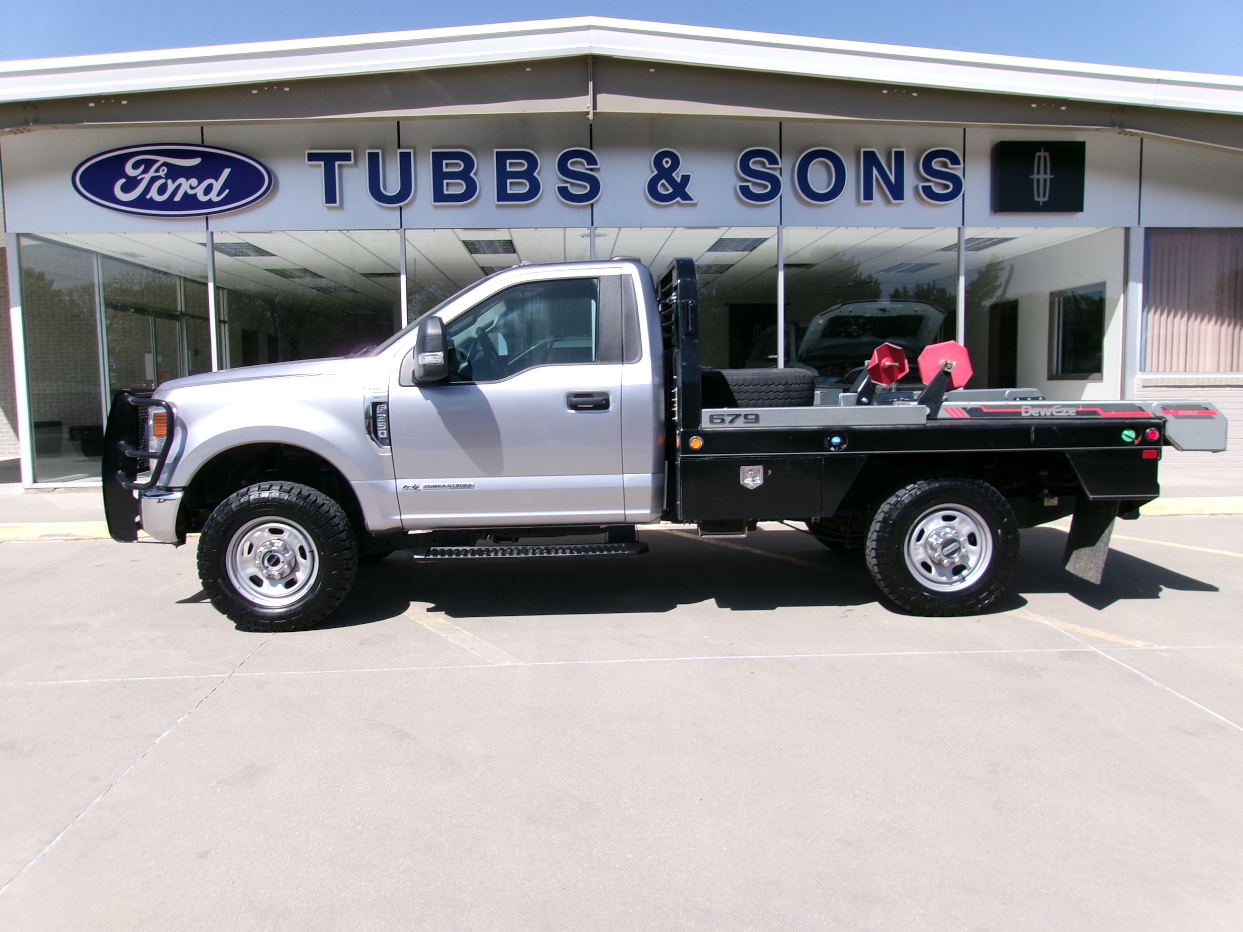 2022 Ford F-350 XL 4x4 Regular Cab 145-In SRW's photo