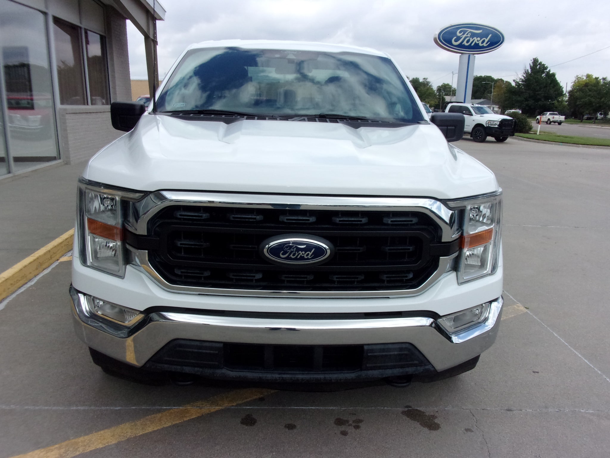 Used 2021 Ford F-150 XLT with VIN 1FTEX1EP7MKE69366 for sale in Colby, KS