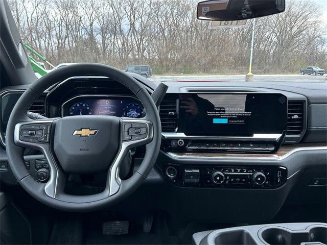 2025 Chevrolet Silverado 1500 LT - Photo 14