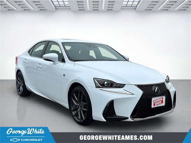 2018 Lexus IS 300 F SPORT's photo