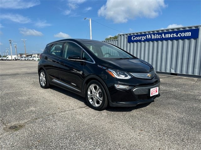Used 2018 Chevrolet Bolt EV LT with VIN 1G1FW6S00J4118304 for sale in Ames, IA