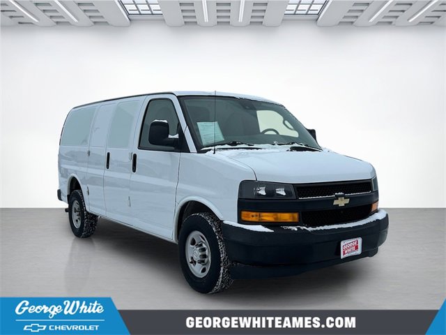 2019 Chevrolet Express Cargo Work Van's photo