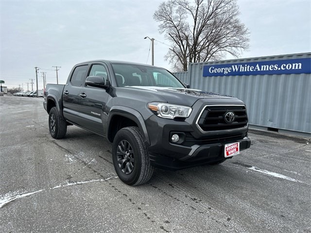 Used 2022 Toyota Tacoma SR with VIN 3TMCZ5AN7NM516337 for sale in Ames, IA