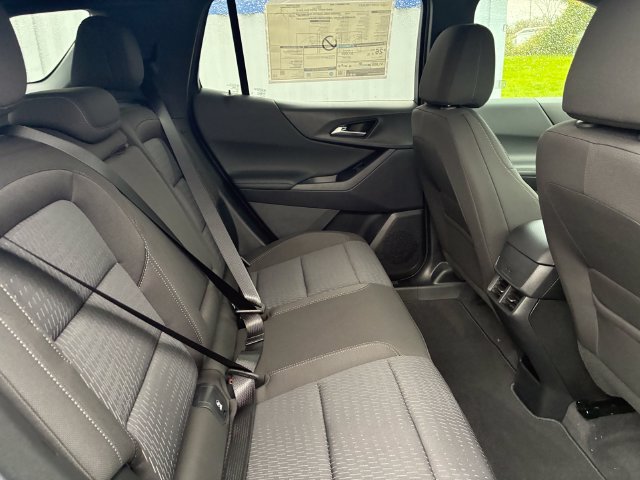 2027 Chevrolet Equinox LT - Photo 14