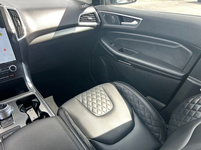 2024 Ford Edge Titanium - Photo 15