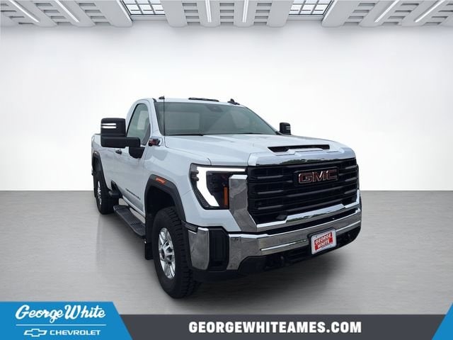 2024 GMC Sierra Pro 4WD Regular Cab Long Box's photo