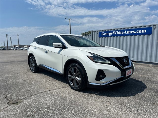 2019 Nissan Murano Platinum photo 2