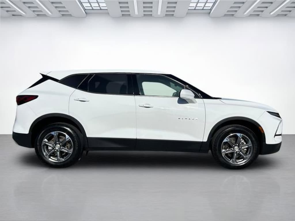 Used 2024 Chevrolet Blazer 2LT SUV