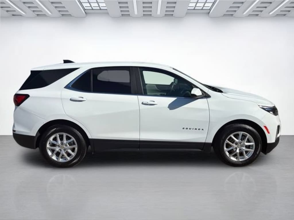 Used 2023 Chevrolet Equinox LT SUV