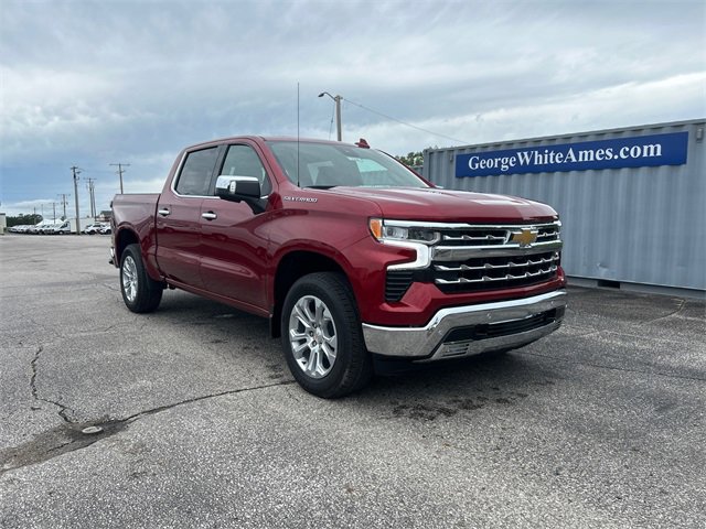 2025 Chevrolet Silverado 1500 LTZ photo 2