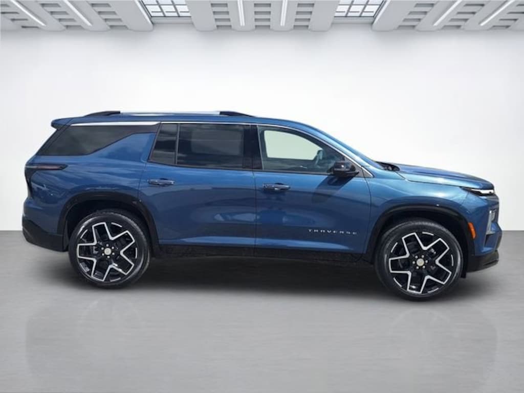 New 2026 Chevrolet Traverse High Country SUV