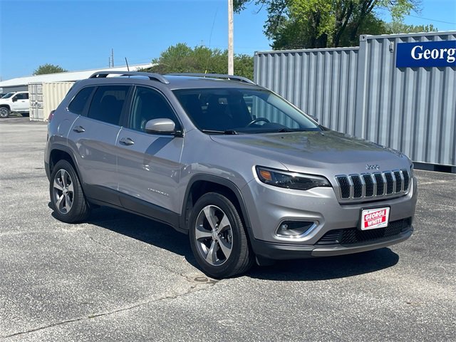 Used 2019 Jeep Cherokee Limited with VIN 1C4PJMDX5KD165404 for sale in Ames, IA